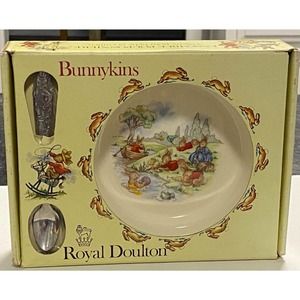VTG Royal Doulton Nursery Set